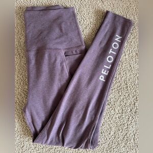 Peloton x Beyond Yoga medium leggings with pockets